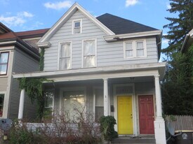 1211 Fulton St in Fort Wayne, IN - Building Photo