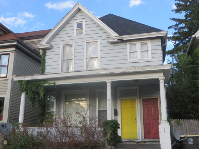 property at 1211 Fulton St