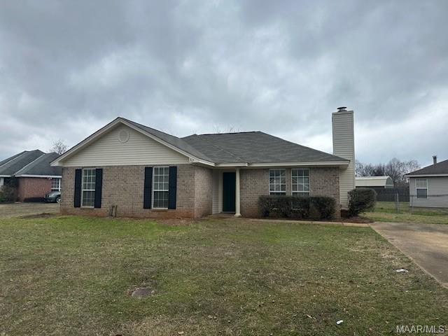 317 Foxdale Rd in Millbrook, AL - Building Photo - Building Photo