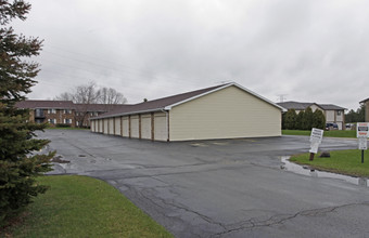 Cranberry Apartments in Kenosha, WI - Building Photo - Building Photo