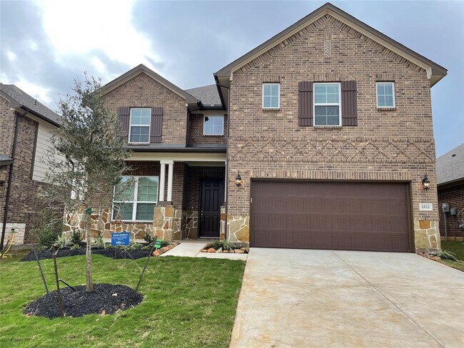 property at 2172 Woodland Pine Dr