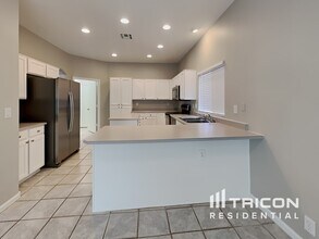 42049 W Lunar St in Maricopa, AZ - Foto de edificio - Building Photo
