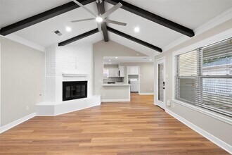 12434 Briar Forest Dr in Houston, TX - Building Photo - Building Photo