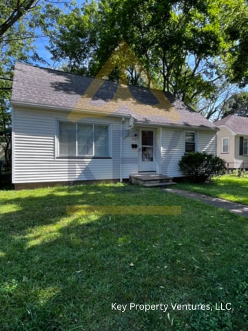 property at 400 Knickerbocker Ave