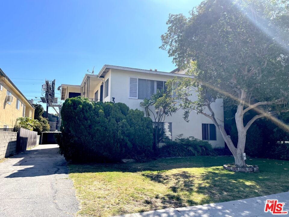 3741 Keystone Av in Los Angeles, CA - Building Photo
