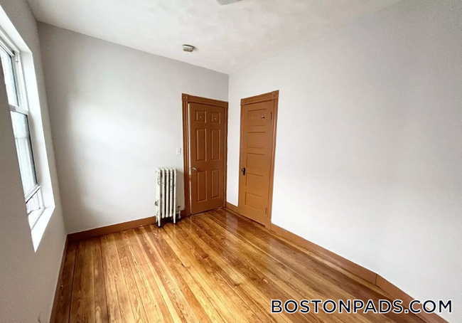 property at 18 Eastman St