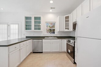 4008 Branchwood Dr in Durham, NC - Building Photo - Building Photo