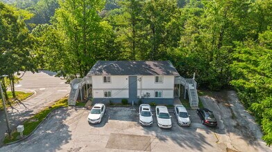 105 P'Poole Ave in Red Bank, TN - Foto de edificio - Building Photo