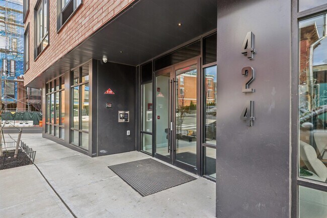 property at 424 Arlington Ave