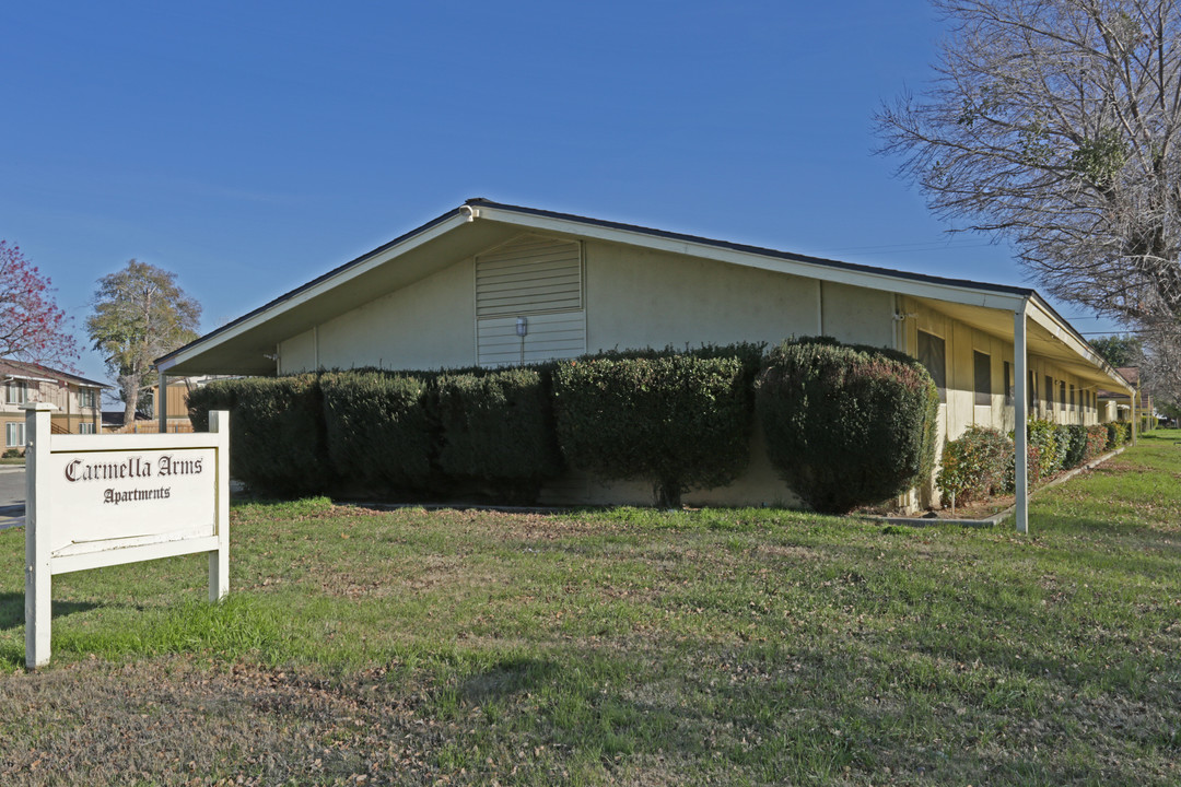 Carmella Arms Apartments in Coalinga, CA - Building Photo