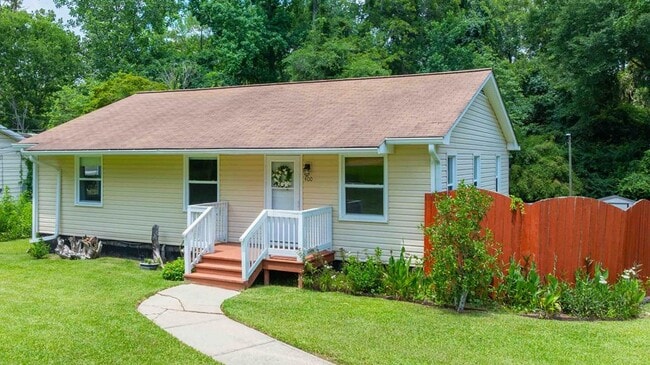 property at 400 Strong St