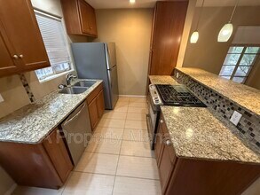 1106 Princeton Dr NE in Albuquerque, NM - Building Photo - Building Photo
