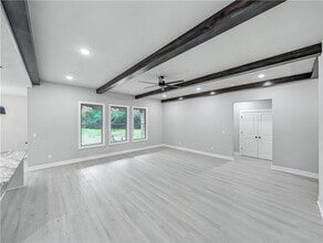 10 Olmsted Cir in Bella Vista, AR - Foto de edificio - Building Photo