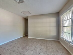 6417 N Gomez Ave in Tampa, FL - Building Photo - Building Photo