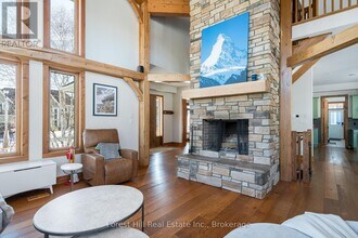 106 Manitou Court in Blue Mountains, ON - Building Photo - Building Photo