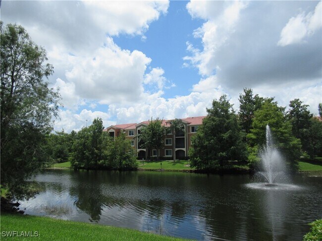 1180 Reserve Way in Naples, FL - Building Photo - Building Photo