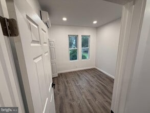 42 N Cove Rd in Merchantville, NJ - Building Photo - Building Photo