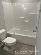 236 Garden Vine Trl in Raleigh, NC - Building Photo - Building Photo