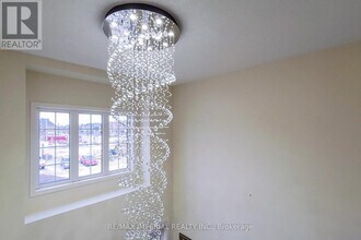 532 Barons St in Vaughan, ON - Building Photo - Building Photo