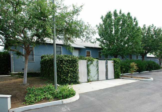 168 N Fresno St in Fresno, CA - Building Photo - Building Photo