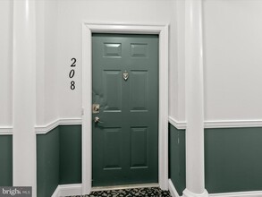 7325 Brookview Rd in Elkridge, MD - Building Photo - Building Photo