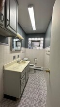 6118 W Gunnison St, Unit 1 in Chicago, IL - Building Photo - Building Photo