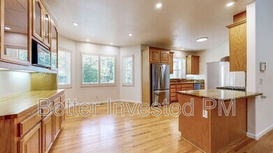 106 Lafayette Dr in Santa Rosa, CA - Building Photo - Building Photo