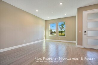 7031 Carrickbend Ln in Orlando, FL - Building Photo - Building Photo