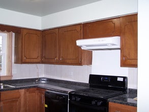 1086 N Northwest Hwy in Park Ridge, IL - Building Photo - Building Photo