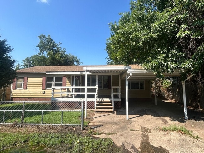 property at 3912 Mary St