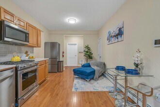 255 Lafayette Pl in Englewood, NJ - Building Photo - Building Photo