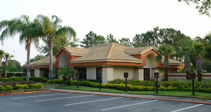 Sanctuary At Bay Hill in Orlando, FL - Foto de edificio - Building Photo