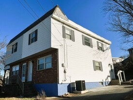 604 Erford Rd in Camp Hill, PA - Building Photo