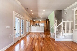 2583 Frontier Elm Dr in Fayetteville, AR - Building Photo - Building Photo