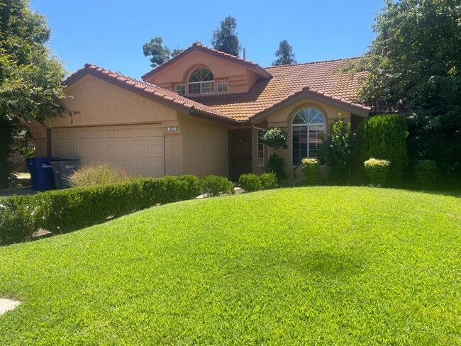 property at 1875 E Niles Ave