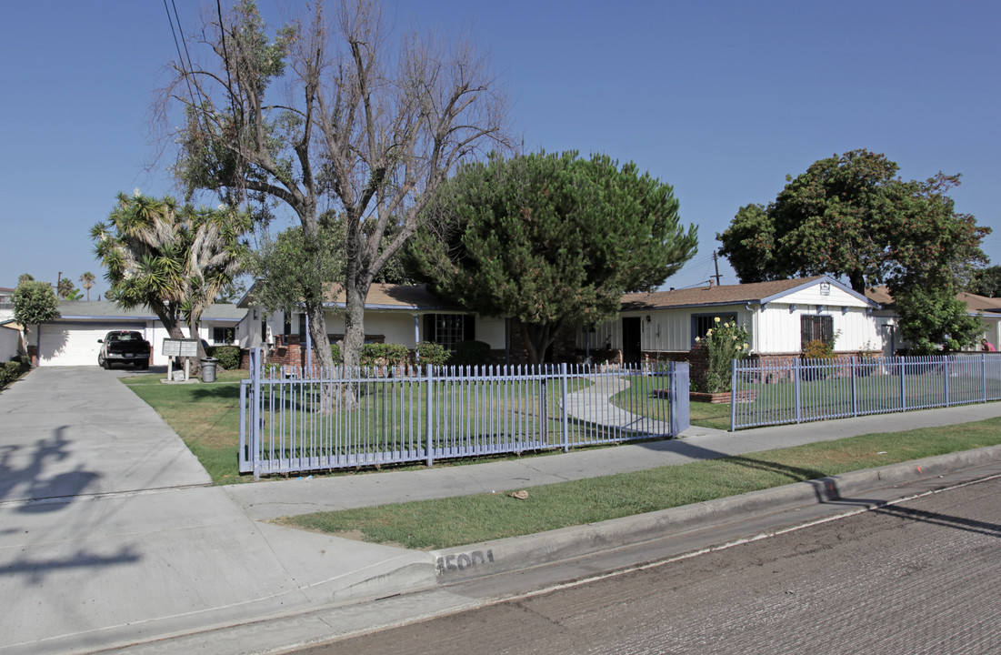 15001 Chadron Ave in Gardena, CA - Building Photo