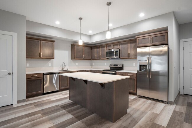 1721 N Manifold Ln-Unit -1719 in Spokane Valley, WA - Building Photo - Building Photo