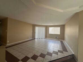 1665 Perma Dr NE in Rio Rancho, NM - Building Photo - Building Photo
