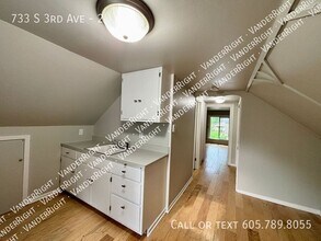 733 S 3rd Ave in Sioux Falls, SD - Building Photo - Building Photo