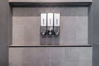 4510 1st Ave NE, Unit SI ID1054656P in Seattle, WA - Building Photo - Building Photo