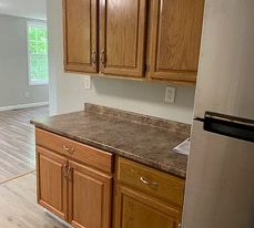 900 E Brighton Ave in Syracuse, NY - Building Photo