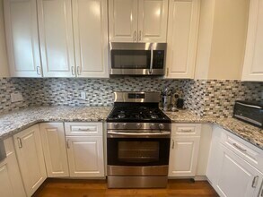 34 Norwalk Ave in Buffalo, NY - Building Photo - Building Photo