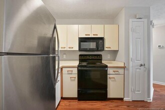 6804 Willowbrook Dr in Fayetteville, NC - Building Photo - Building Photo