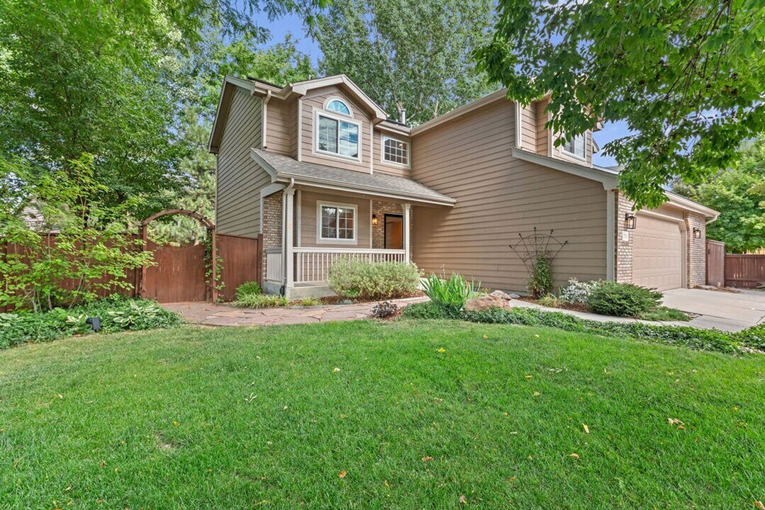 2502 Dallas Creek Ct in Fort Collins, CO - Building Photo