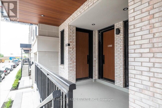 property at 6 Red Squirrel Ln.