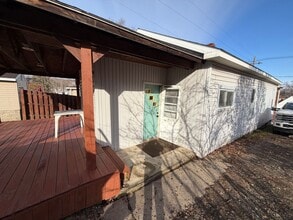 46 S Kendall Ave in Bradford, PA - Building Photo - Building Photo