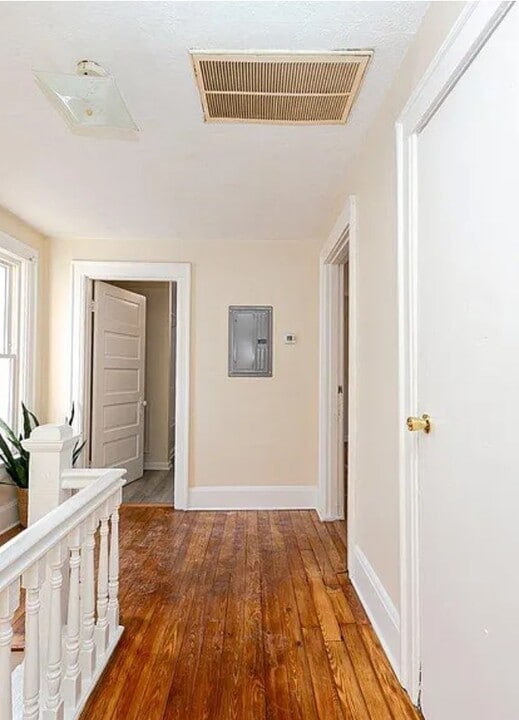 305 Eaton Ave in Hamilton, OH - Building Photo