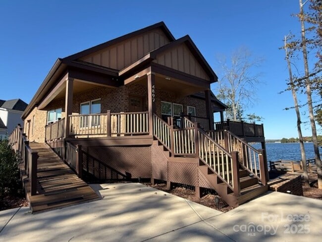 property at 4897 Kiser Island Rd