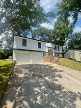 10500 Worthington Hills Manor in Roswell, GA - Building Photo - Building Photo