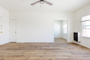 516 St. Andrews Apartments in Los Angeles, CA - Building Photo